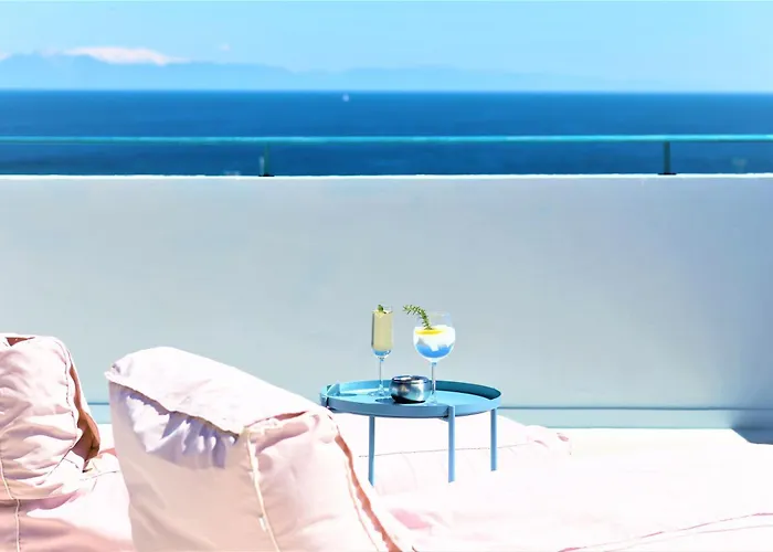 Groovy & Cozy With Private Seaview Rooftop Terrace עיר רודוס