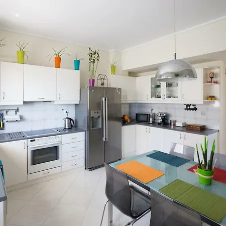 Groovy & Cozy With Private Seaview Rooftop Terrace