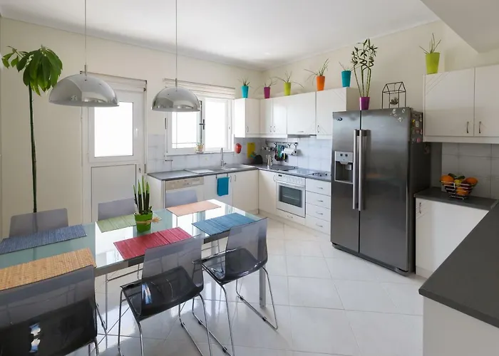 Groovy & Cozy With Private Seaview Rooftop Terrace